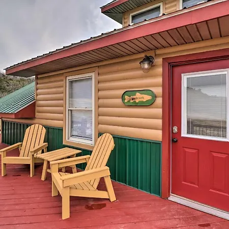 Cheery Pet-Friendly Studio With Shared Fire Pit Mountain View Exterior photo