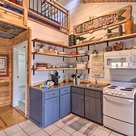 Cheery Pet-Friendly Studio With Shared Fire Pit Mountain View Exterior photo