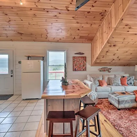 Cheery Pet-Friendly Studio With Shared Fire Pit Mountain View Exterior photo
