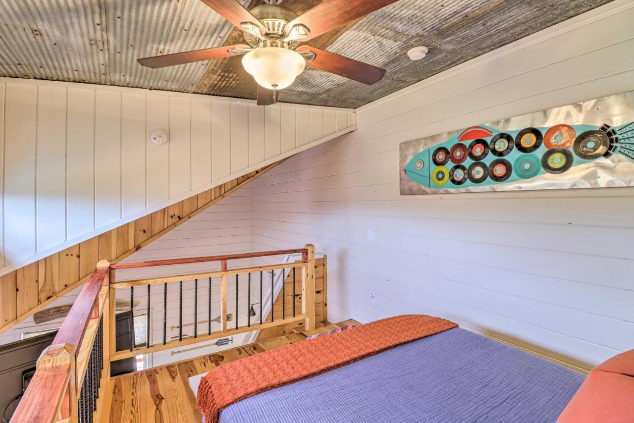 Apartment Cheery Pet-friendly With Shared Fire Pit